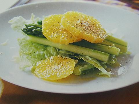 日曜日のブランチに 疲労回復のサラダ