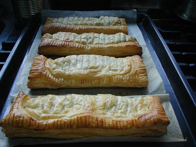 ジュアンのうまいもの 豚バラ肉のパイ包み焼き