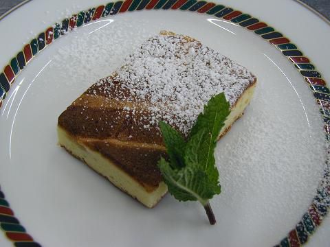 シェフのレシピより、フルーツ入りアーモンドケーキ