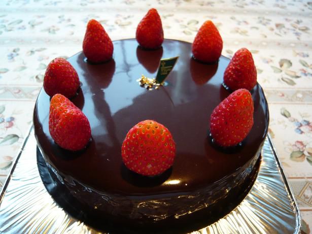 ジュアン「ご注文のBirthdayケーキ」