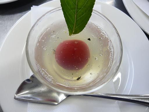 ジュアン「そろそろこんなものがいい季節です」