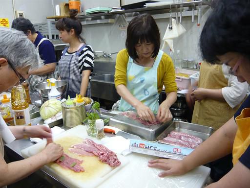 ジュアン「昨晩は料理教室でした。」