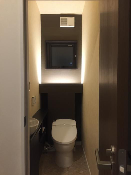 トイレの間接照明