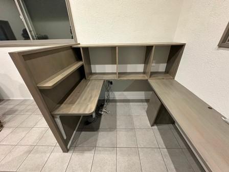 事務所の棚工事