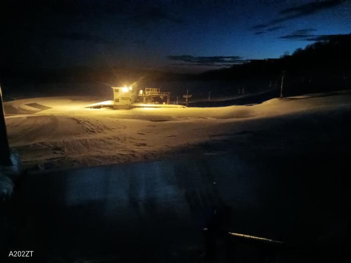 早朝の高原1350m