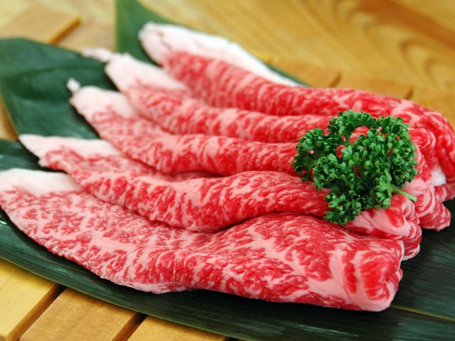 米沢牛霜降りもも肉