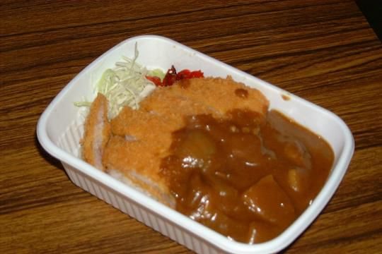 お肉屋さんのカツカレー