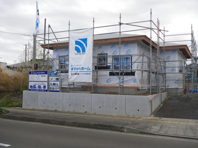 仙台市 ＨＴ様邸新築工事 05　筋交い・金物取付 『ﾃｸﾉｽﾄﾗｸﾁｬｰで建てる仙台の平屋住宅』