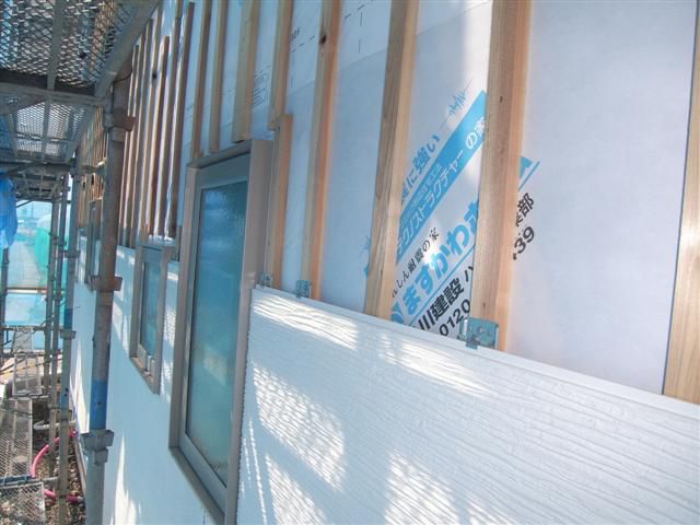 寒河江市 SK様邸新築工事 19 外壁貼り 『ﾃｸﾉｽﾄﾗｸﾁｬｰで建てる長期優良住宅』