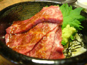 mistarboo「山形市　焼肉・花果苑の激旨山形牛しもふり丼」