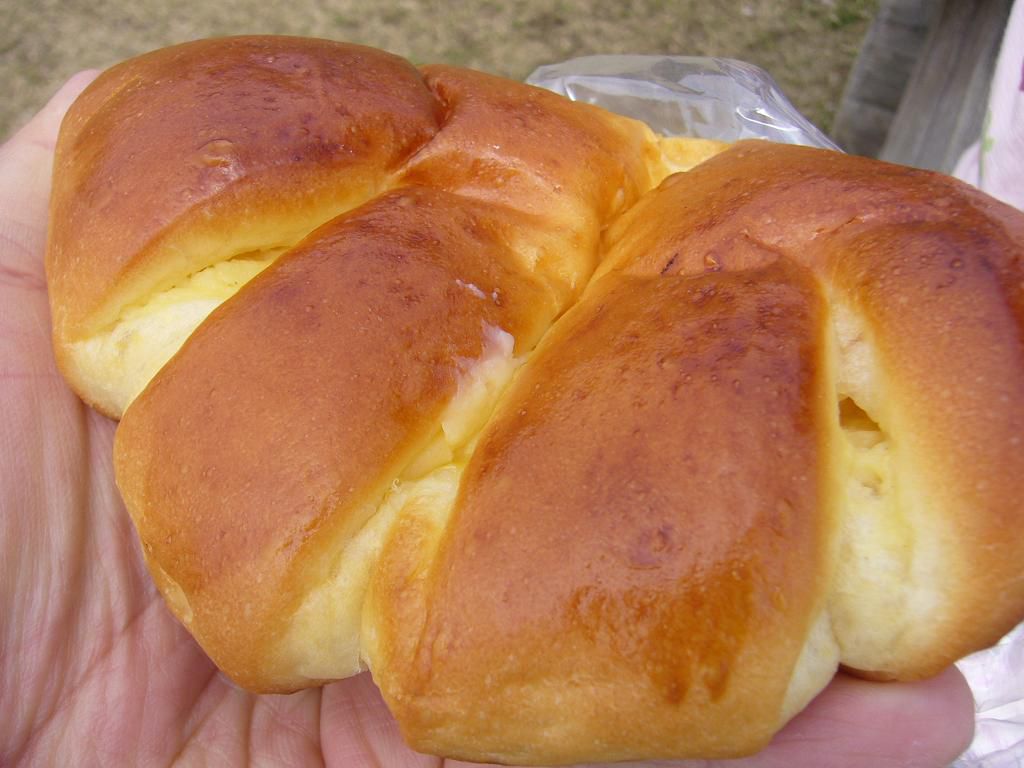 mistarboo「米沢市　愛とパン」