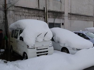 大雪の長井市