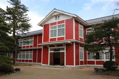 【旧長井小学校第一校舎オープン！】