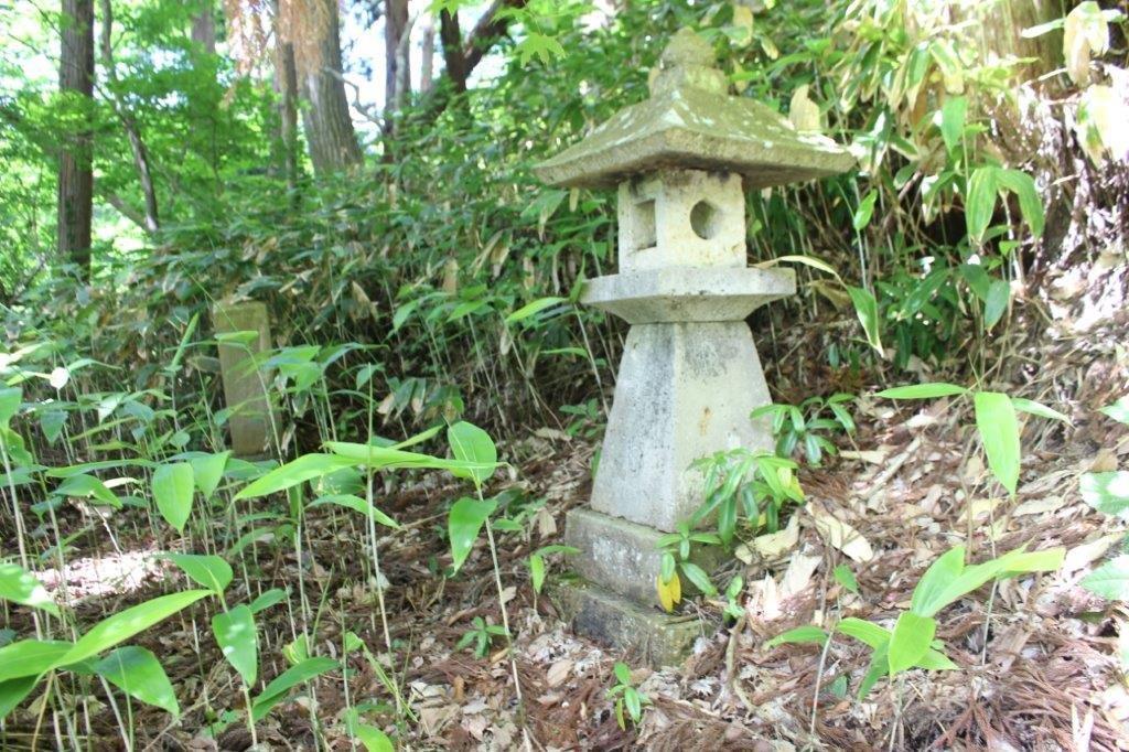 花窪の枩尾神社