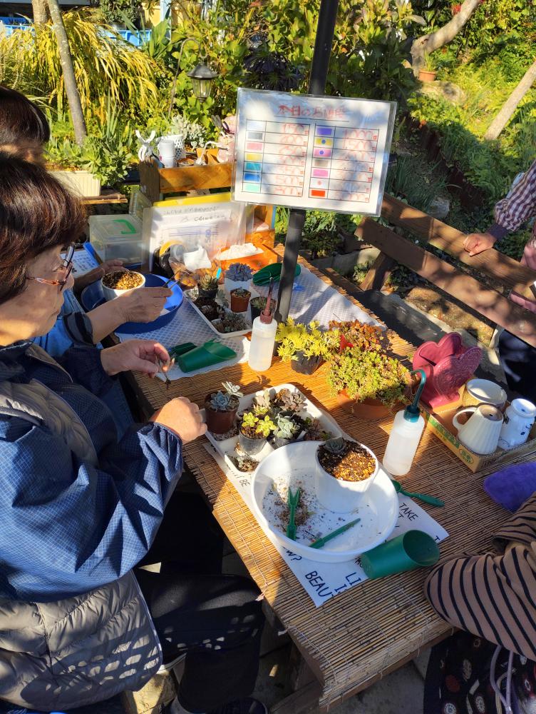 寄せ植え教室最終日