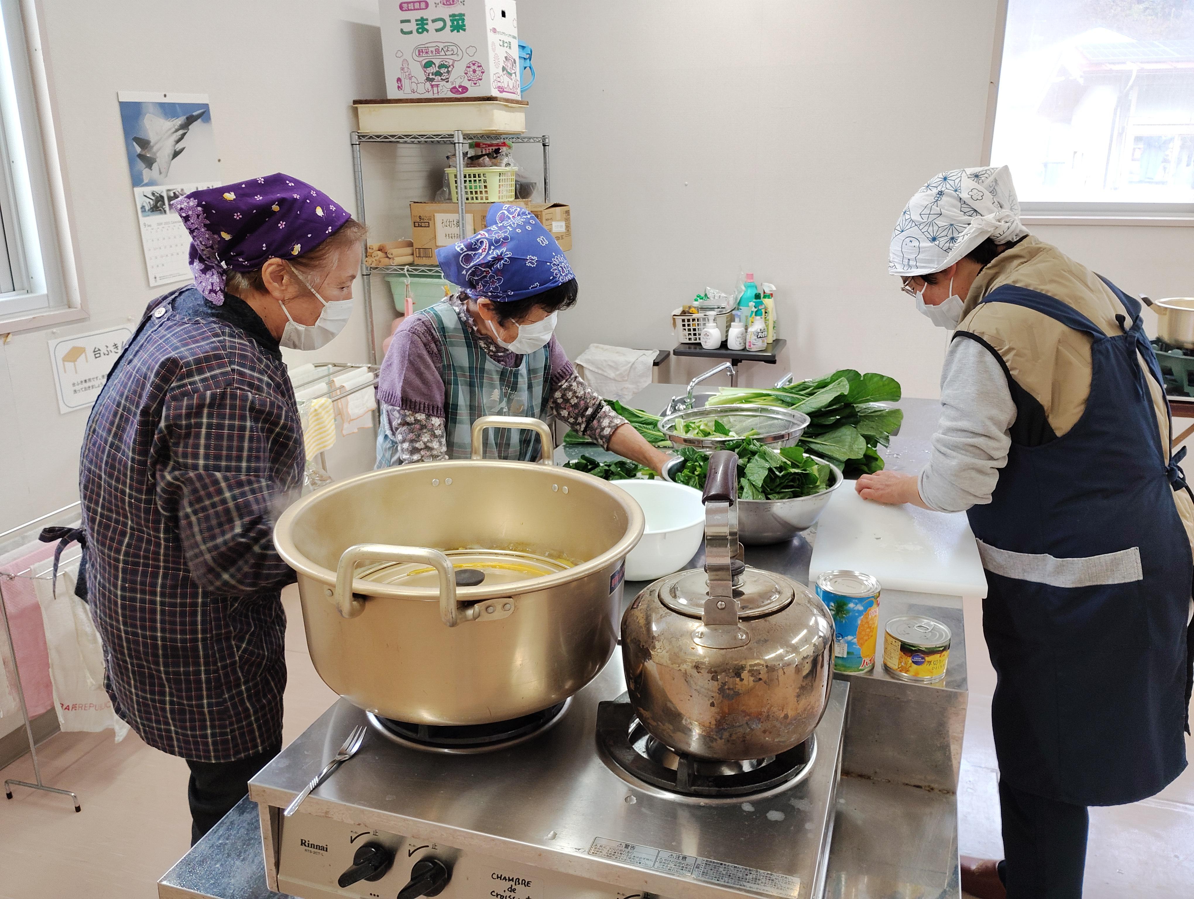 ふれあい給食サービス　準備