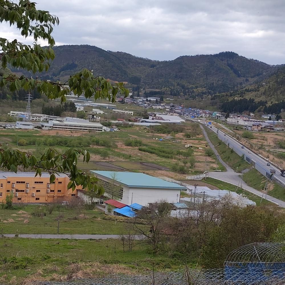 岩部山