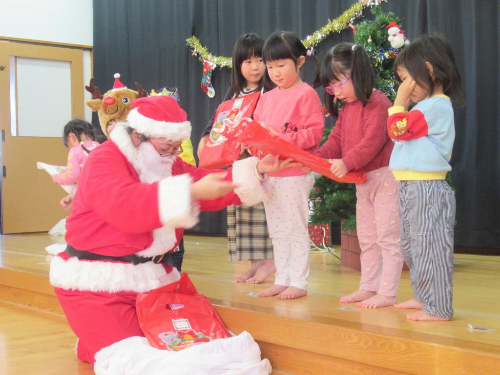 クリスマス誕生会