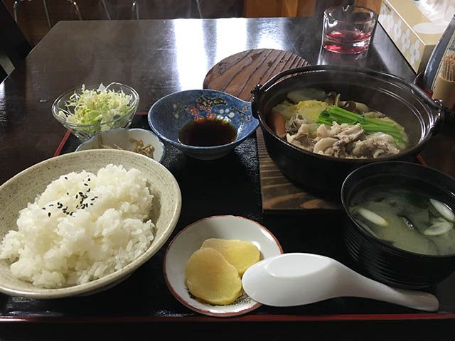 長井市《味代食堂》の日替わりランチ