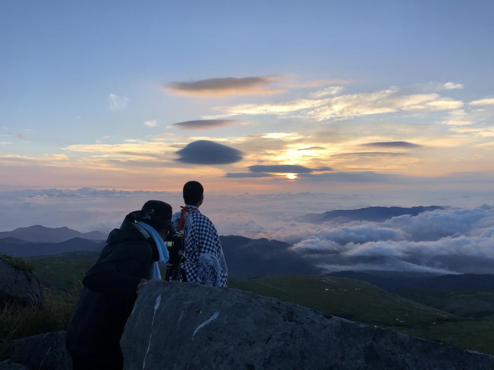 霊峰月山