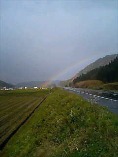 小野川温泉に虹を見ました。