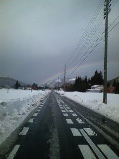 冬の虹を見ました。超レア風景！