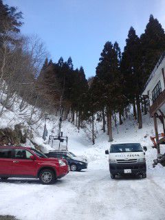 冬・山奥の急坂・雪道にも強い車とは。