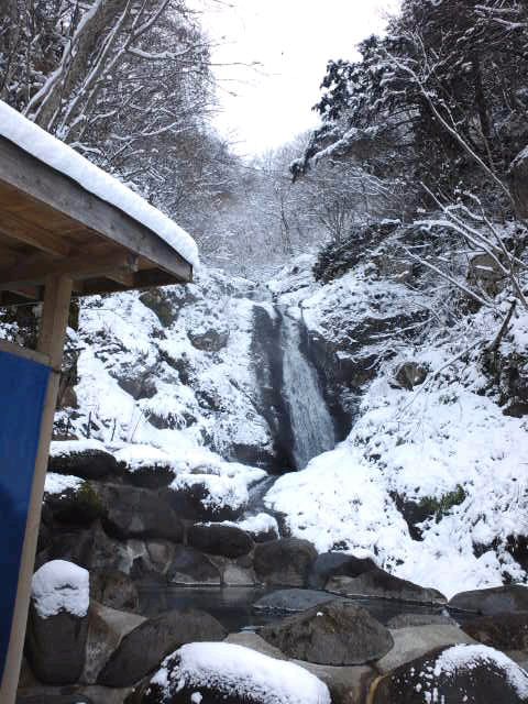 【奥白布冬物語】滝見風呂は、もうちょっとイケる。