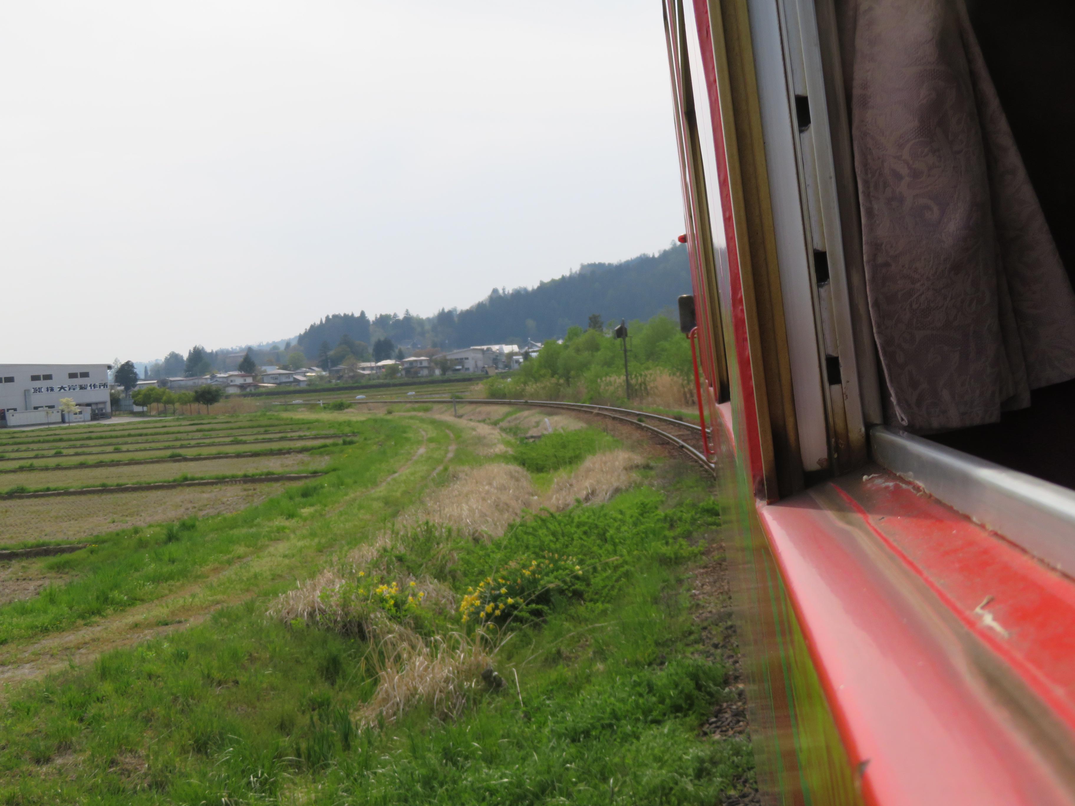 長井線リポート（26） ほのぼのとした風景を楽しむ