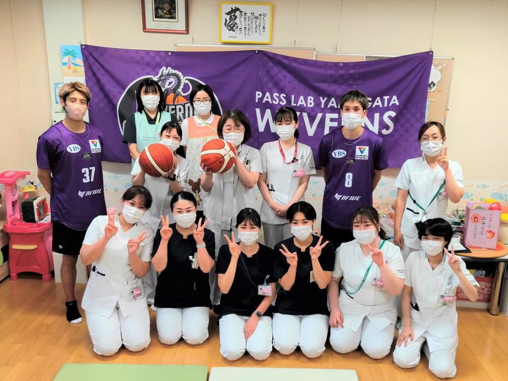 8/8 YMLP2024 支援による食料品等の贈呈・山形ワイヴァンズとの小児科病棟訪問