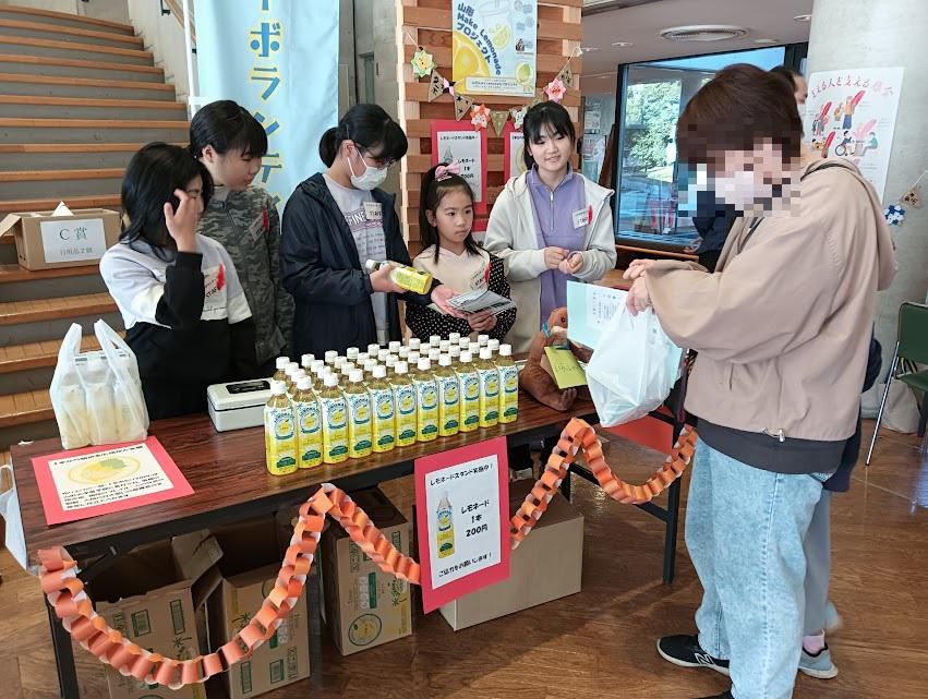 11/22 川西町「見習いペンギン」×「ファーストペンギン」レモネードスタンド報告