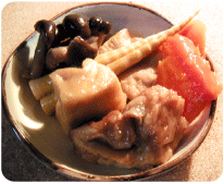 東根六田の麩としみ豆腐の煮物