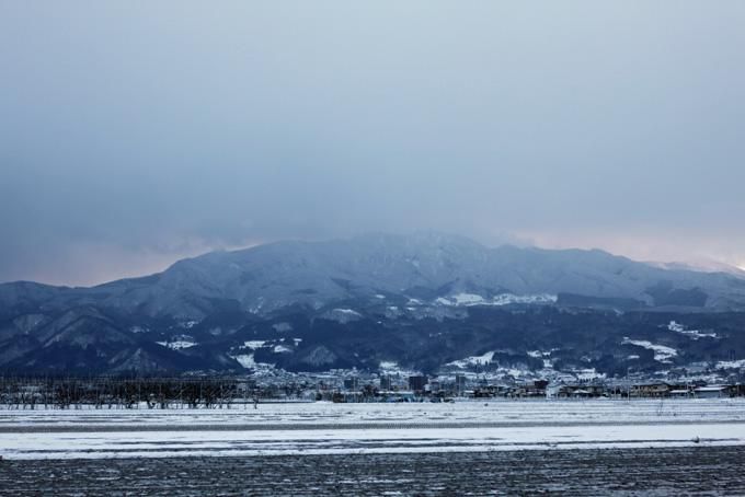 早朝は、冬景色に戻っちゃいました。