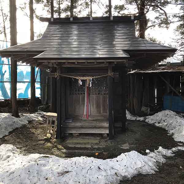 飯豊町田林家の八幡神社