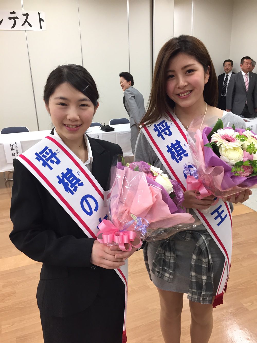 第３７代「将棋の女王」に当館接客係の高橋さんが選ばれました！