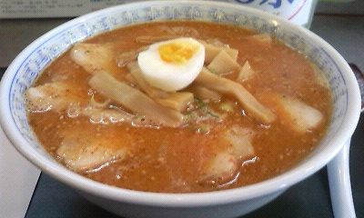 百福亭の辛味噌チャーシュー麺