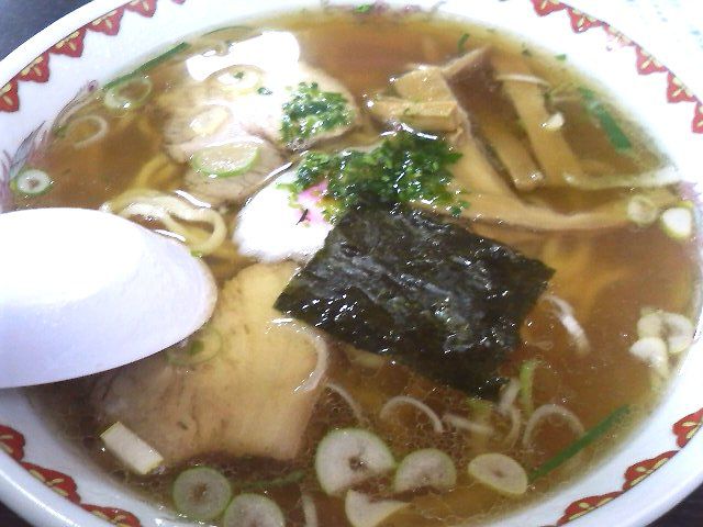 赤湯「来々軒」さんのラーメン