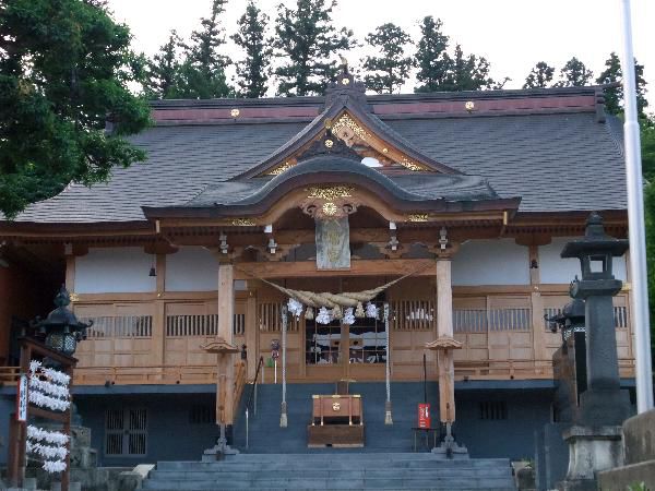 烏帽子山八幡宮