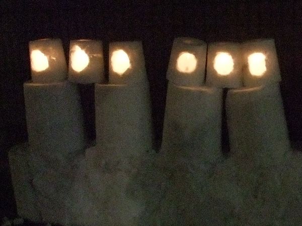 本日から上杉雪灯篭まつりです