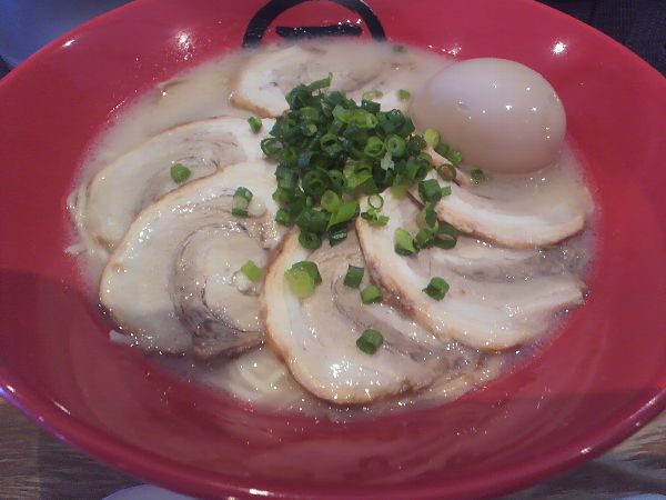 米沢市【麺匠ごとう】「ゆず入り塩とんこつ支那そば（＋叉焼＋煮卵）」