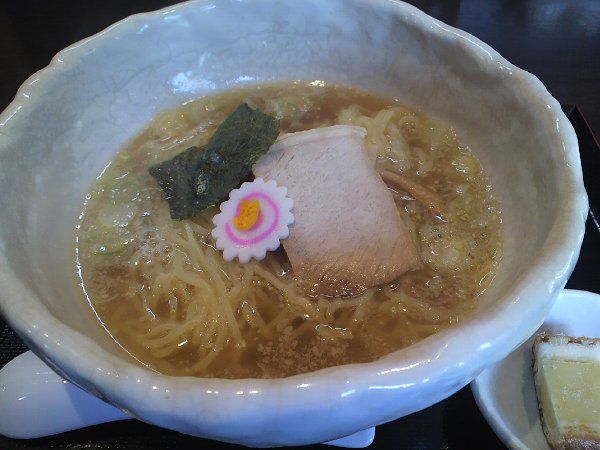 山形市【味舞台とくべい】極秘中華そば（塩・中盛）