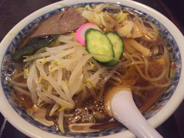 山形市【栄屋本店】元祖「冷やしラーメン」