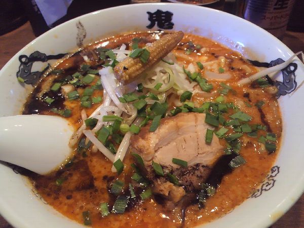 神田「カラシビ味噌らー麺鬼金棒」カラシビ味噌らー麺