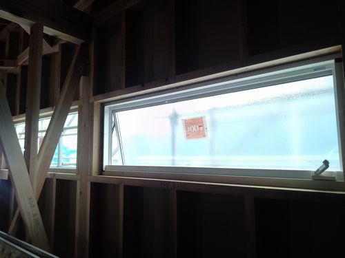 「須賀川市和田道・シンプルノートＨ邸」窓が入って室内が明るくなりました♪