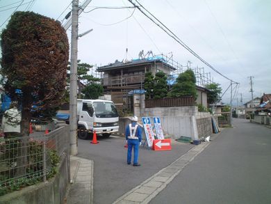 【S邸】 瓦屋根を軽く