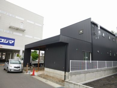 【福島市・店舗Ｎ】 足場解体し建物現れる