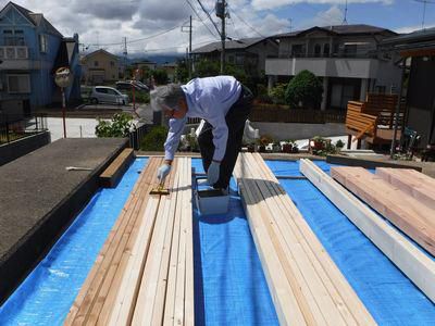 【郡山市台新・Sさん宅の改造 】デッキ増床！ 施主による塗装作業