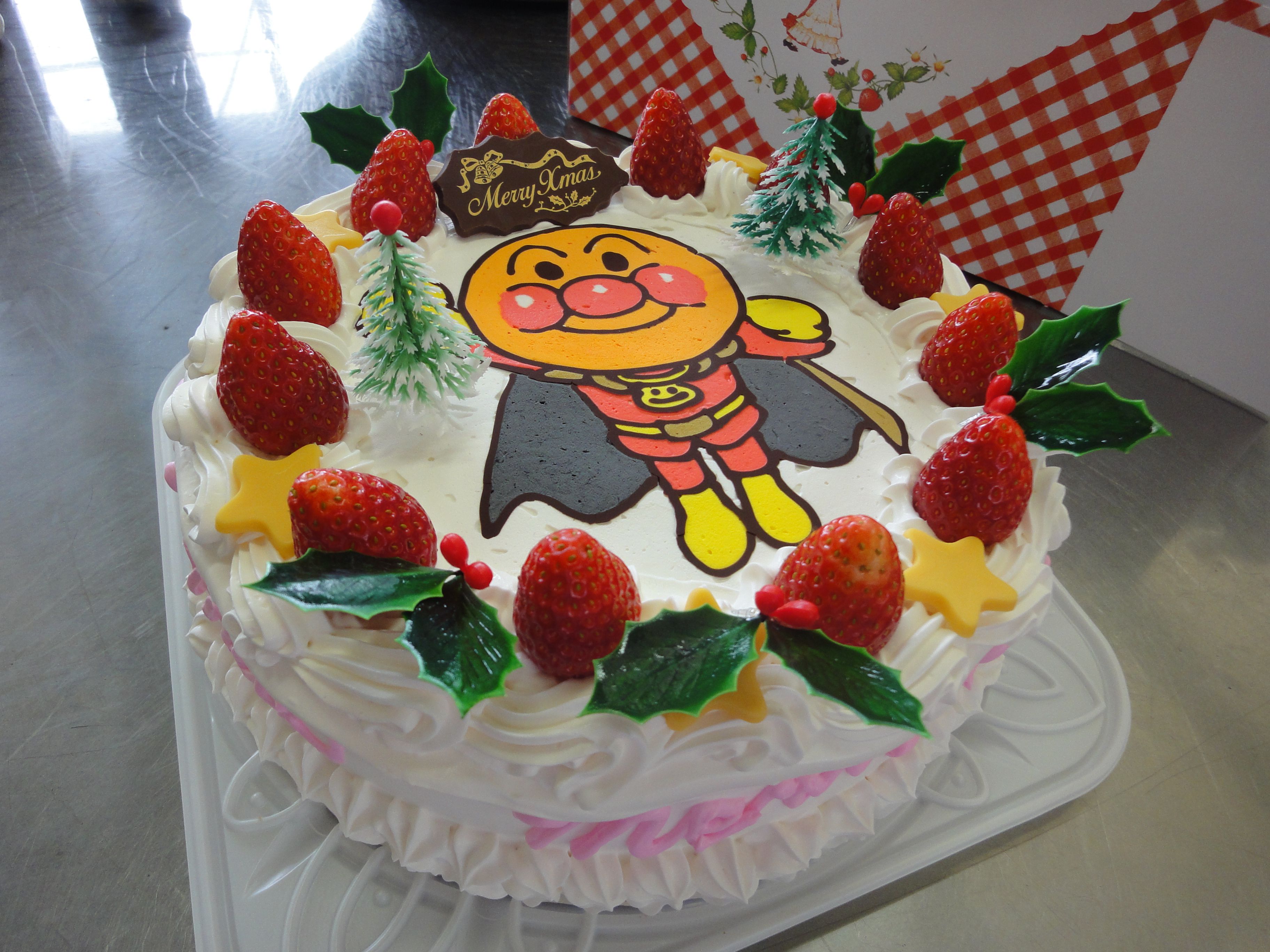 風林堂のクリスマスケーキ・キャラクターもいかが。