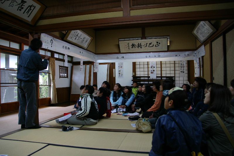 まずは赤湯の歴史を発表