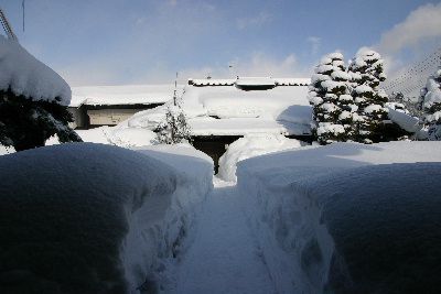 この雪はいつ止むの？